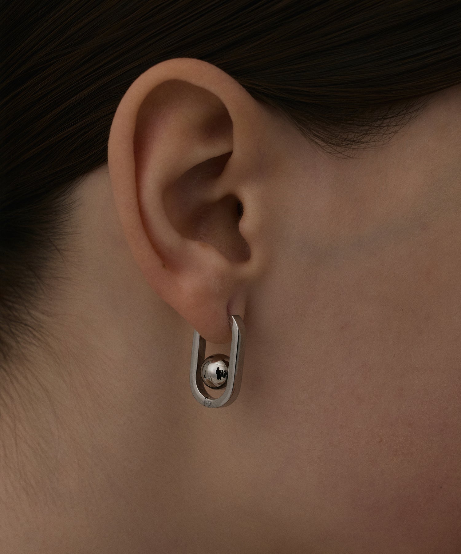 シルバー]ボトムボールピアス