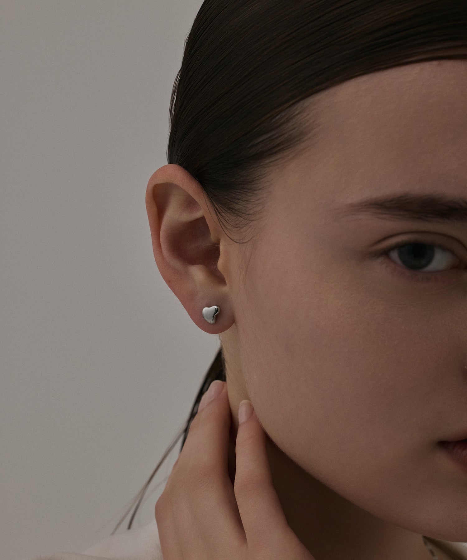 [Silver] Mini Heart Earrings