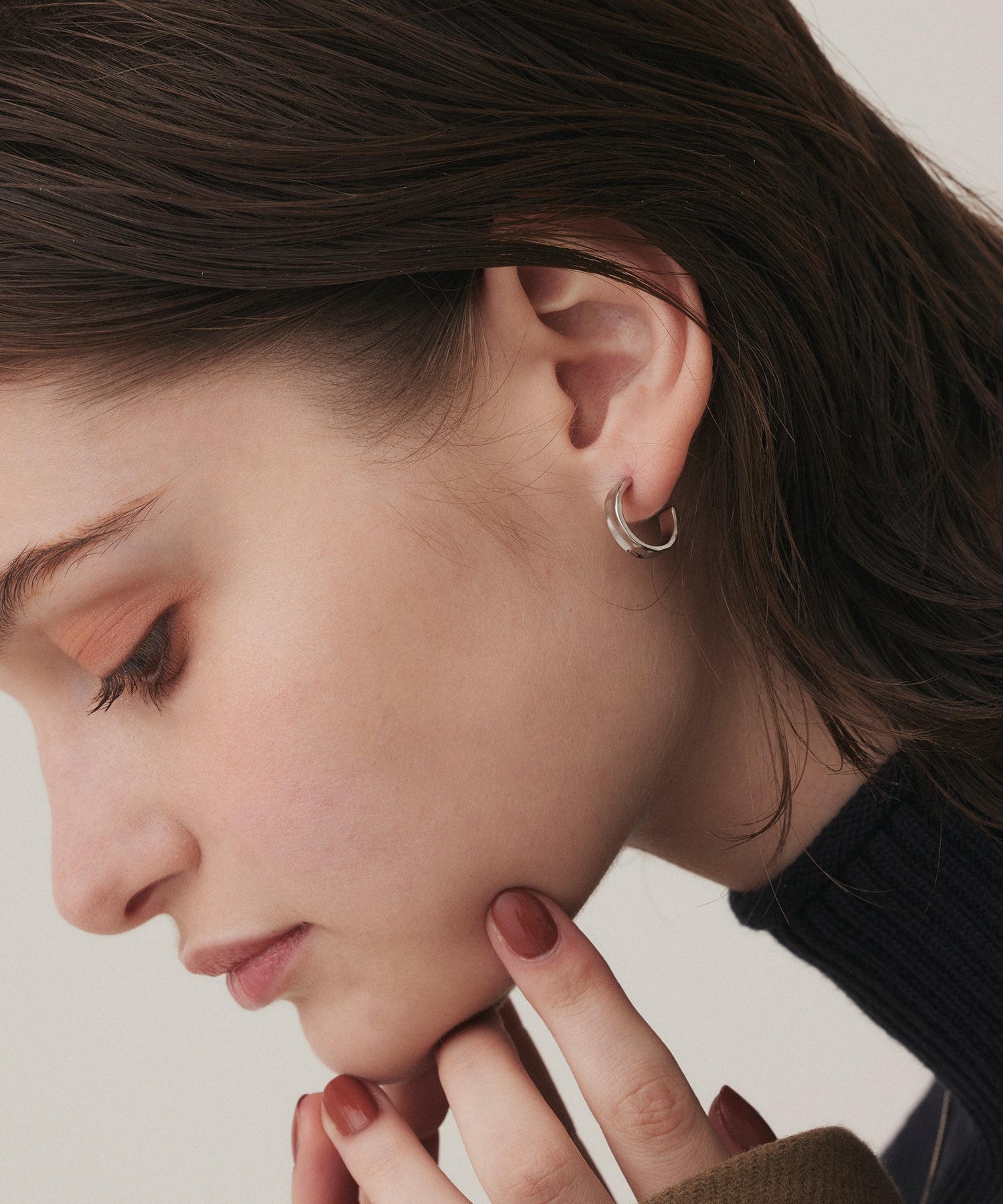 [シルバー]バンピーフープピアス