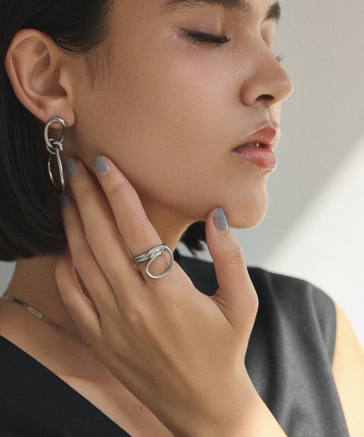 e.m. シルバーノットピアス シルバー925素材 フープピアス シルバー ノットピアス silver
