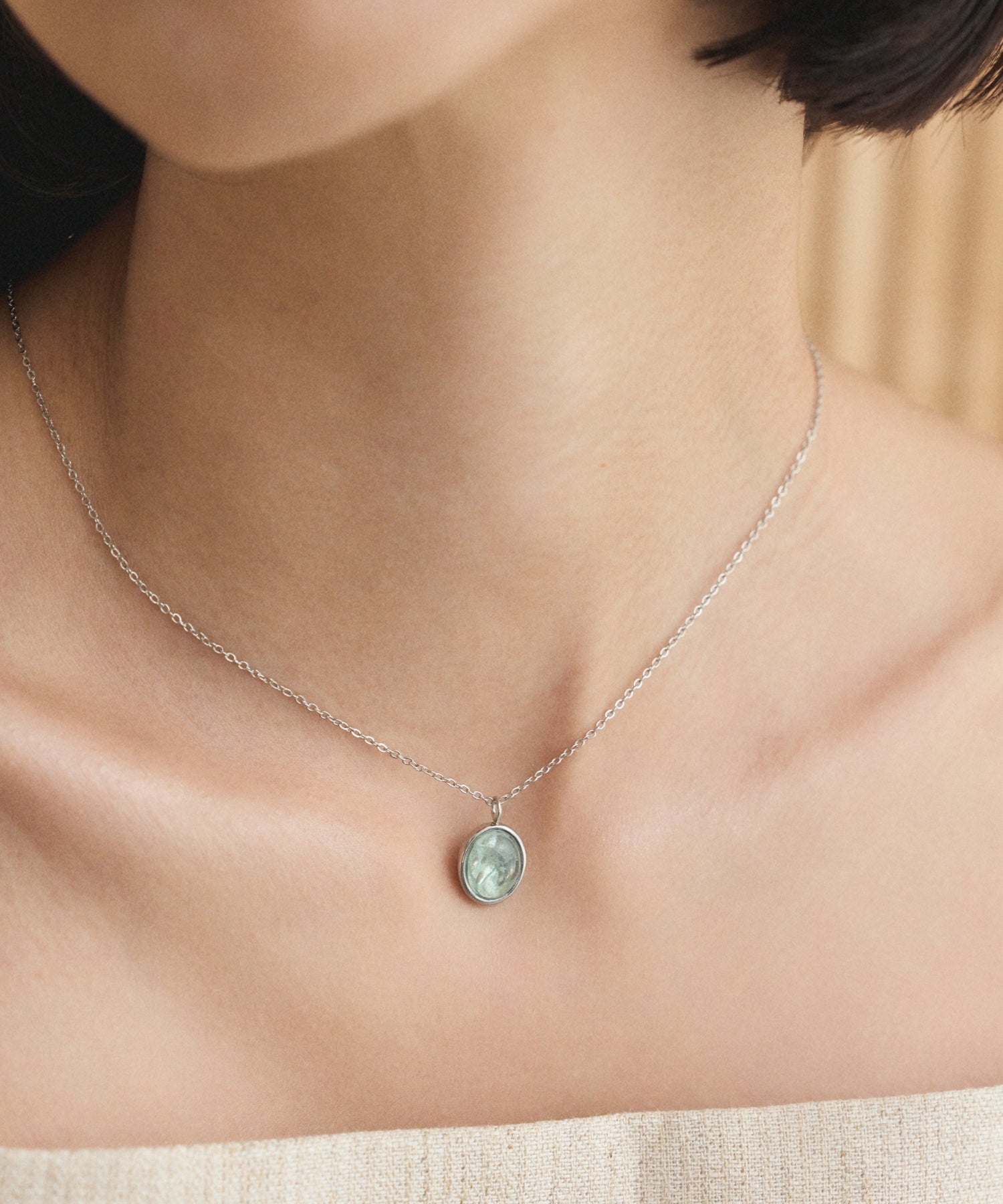 ブルー]ラウンドストーンネックレス