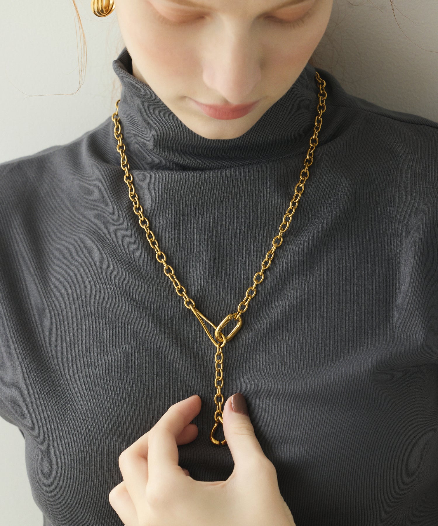 [Gold] Carabiner Necklace