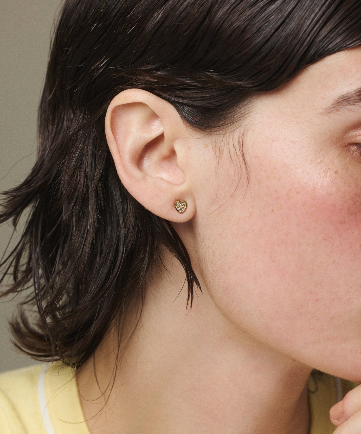 【e.m】イー•エム ハート&キュービックジルコニアピアス 片耳用×2点セット e.m】イー•エム ハート&キュービックジルコニアピアス 片耳用×2