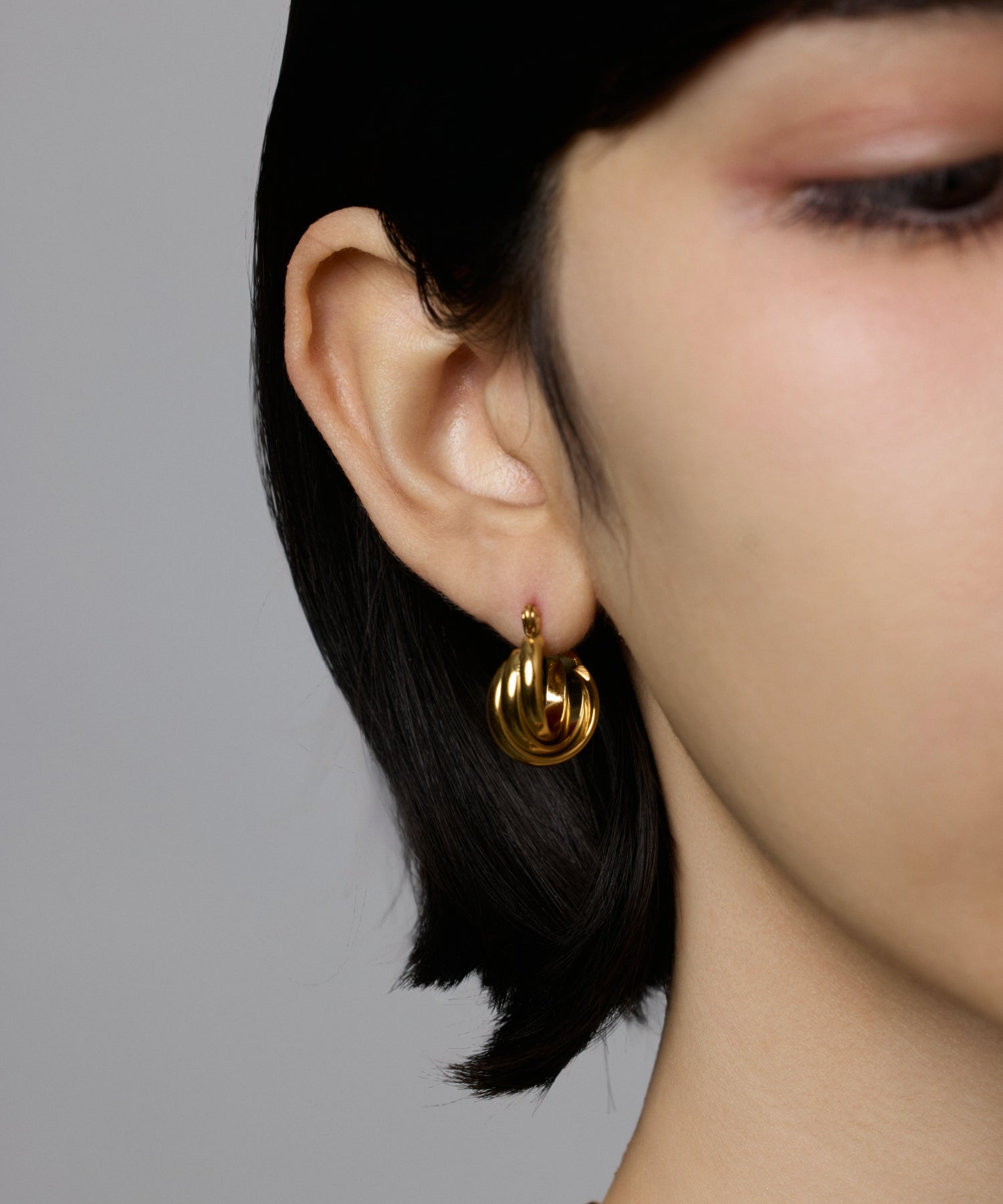 ゴールド]トリプルウェブフープピアス(small)