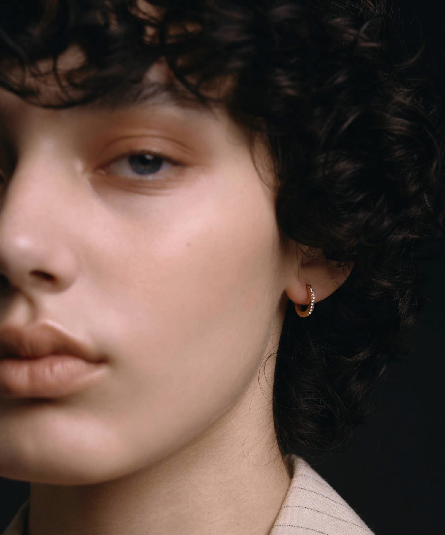 [Gold] Zirconia Hoop Earrings