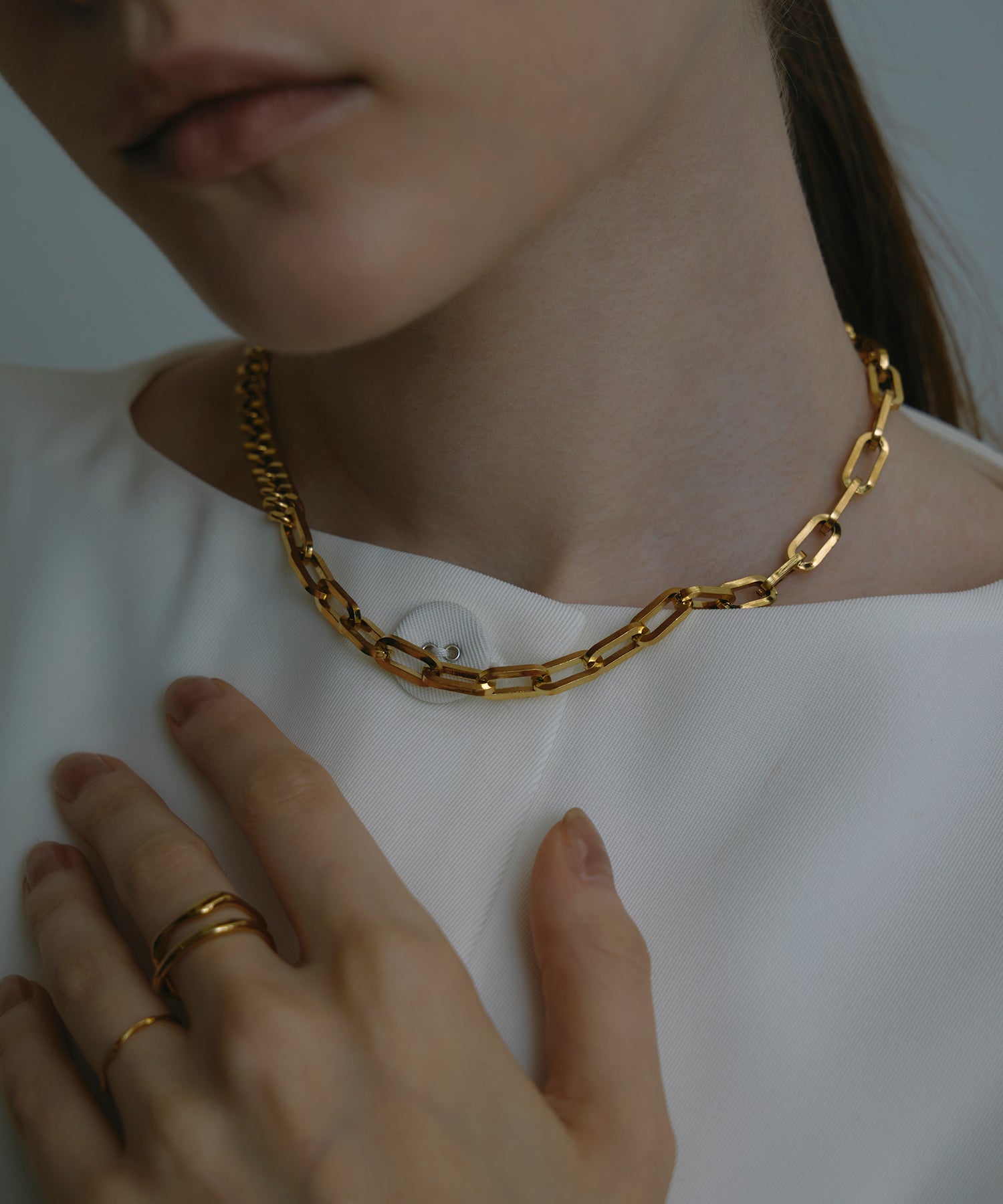 h.. アシンメトリーチェーンチョーカーネックレス gold link】アシンメトリーチェーンチョーカーネックレス gold – h