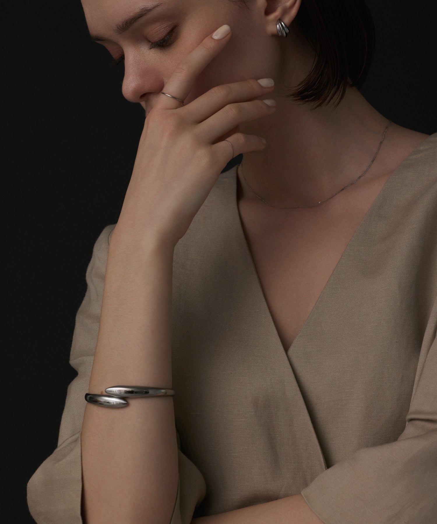 シルバー]フレックスバングル