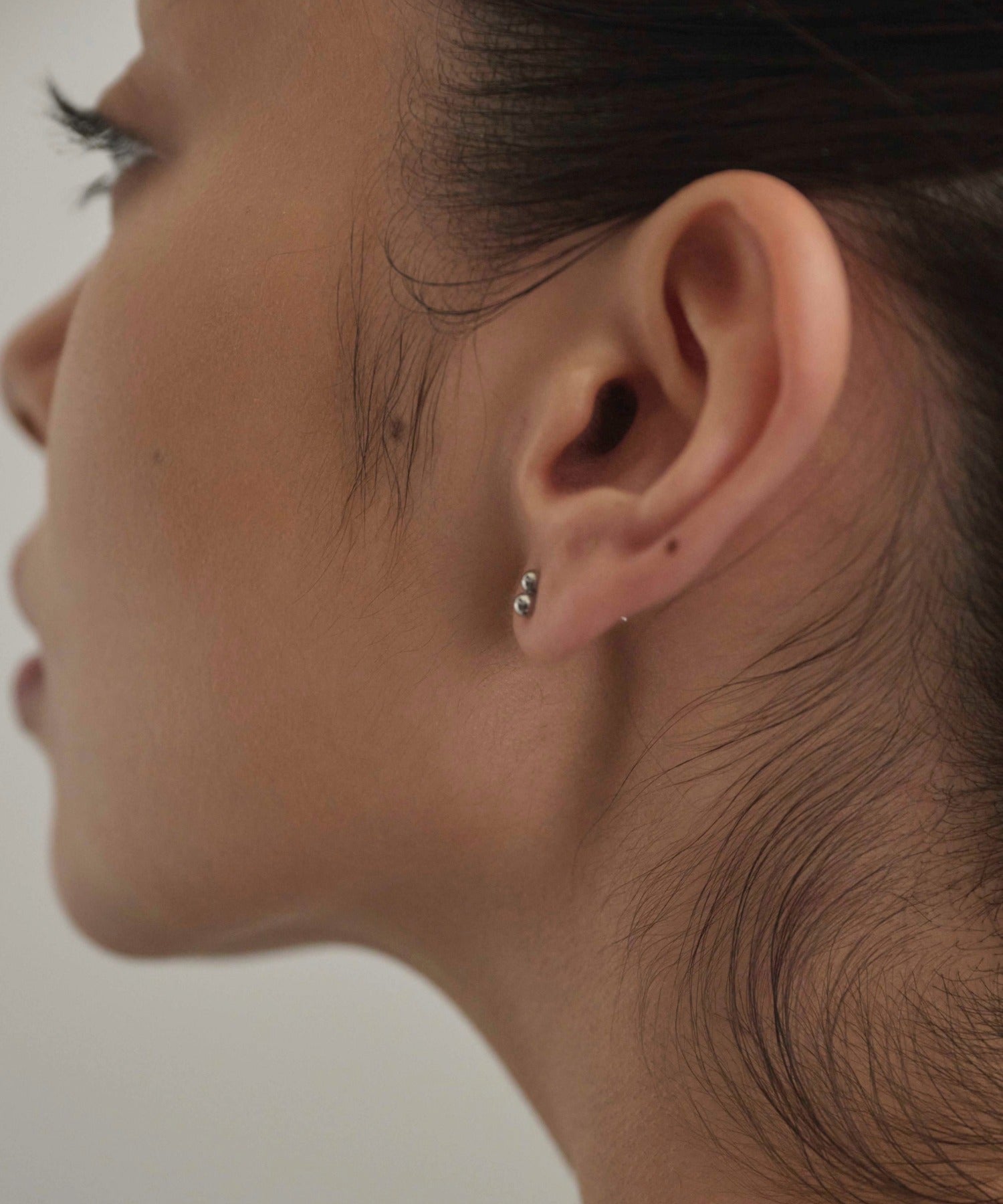 シマにゃんこピアス シルバー]ミニスフィアピアス