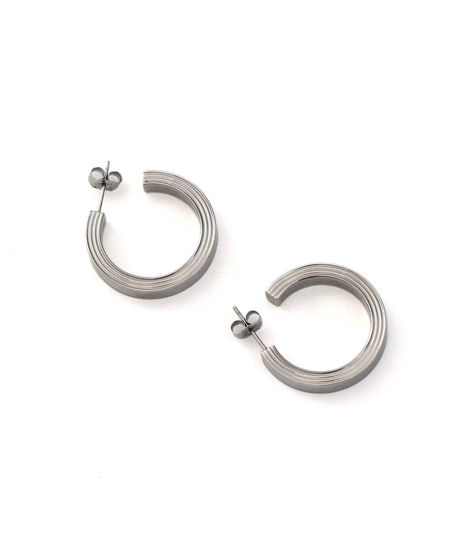 [シルバー]インダストリアルサークルピアス