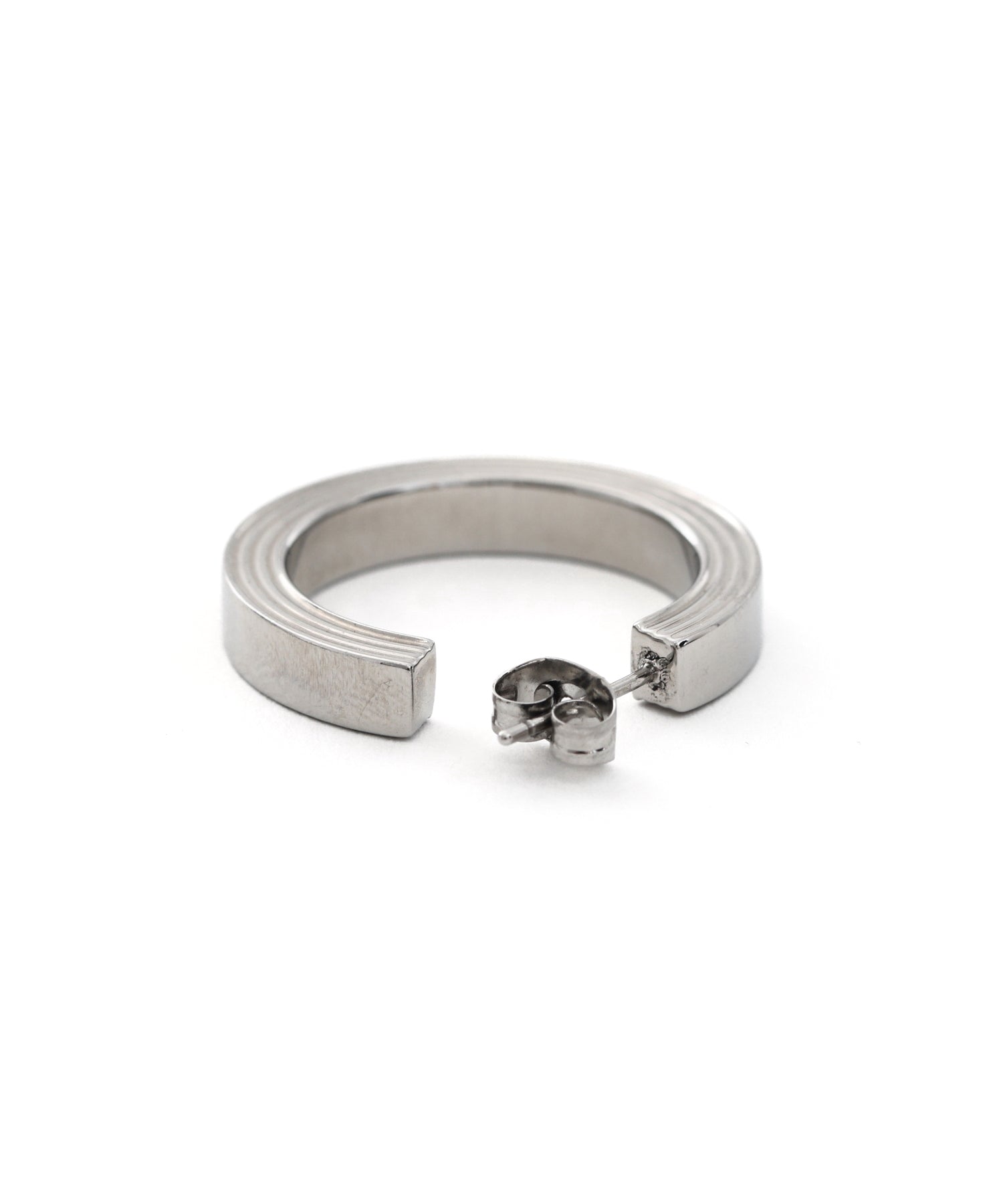 [シルバー]インダストリアルサークルピアス