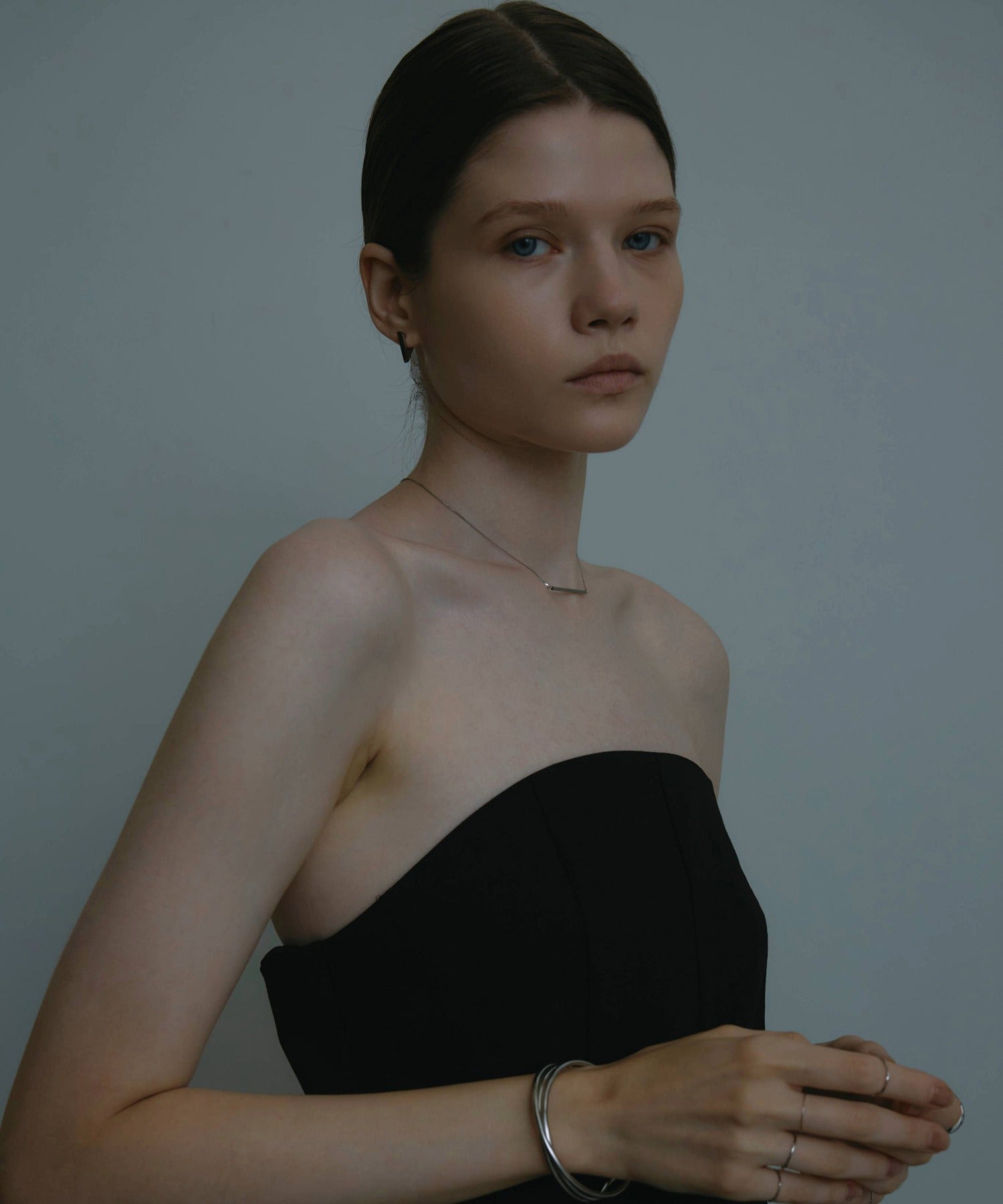 daughters jewelry シルバー ボールドフープピアス　現行品 シルバー]ボールドデルタフープピアス