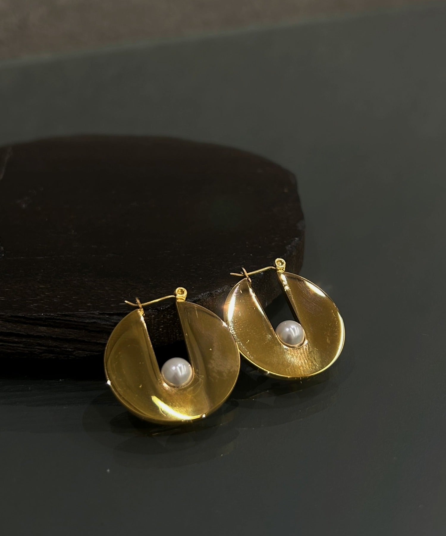 [ゴールド]オービットフレームピアス