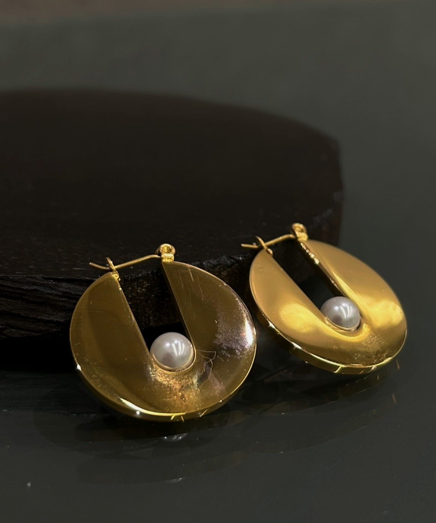 [ゴールド]オービットフレームピアス