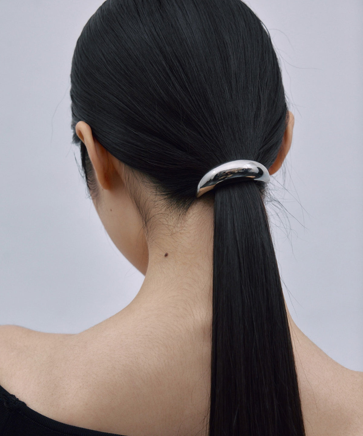 [シルバー]クレセントパフヘアタイ