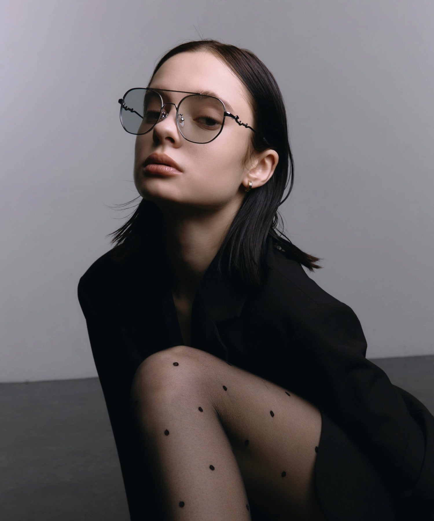 [グレー]メタルティアドロップアイウェア