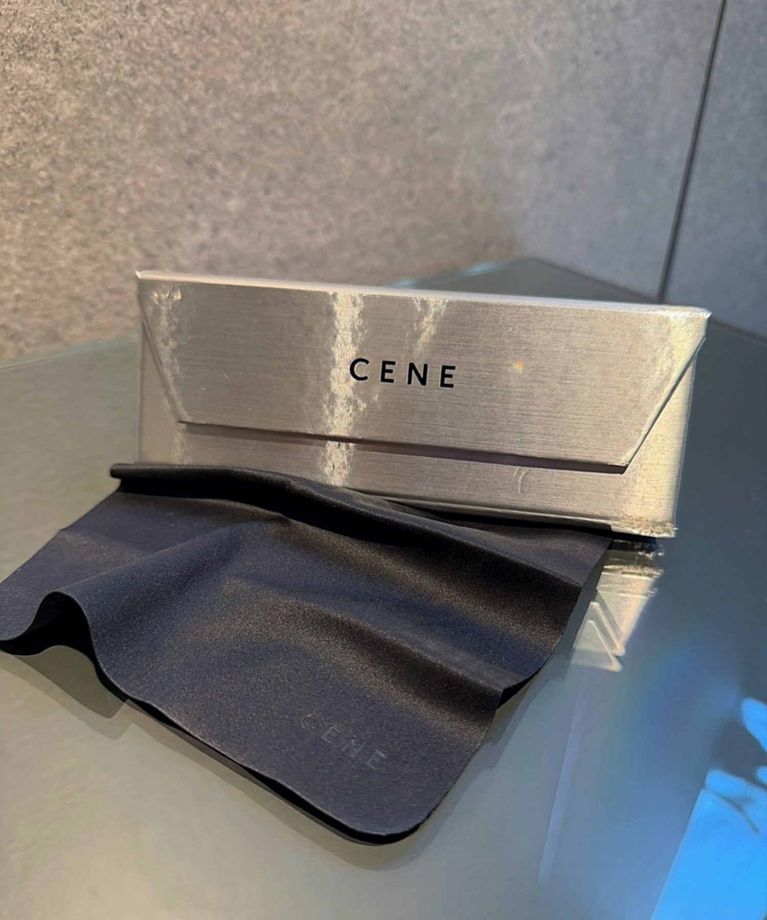 [ブラック]クラウンパント