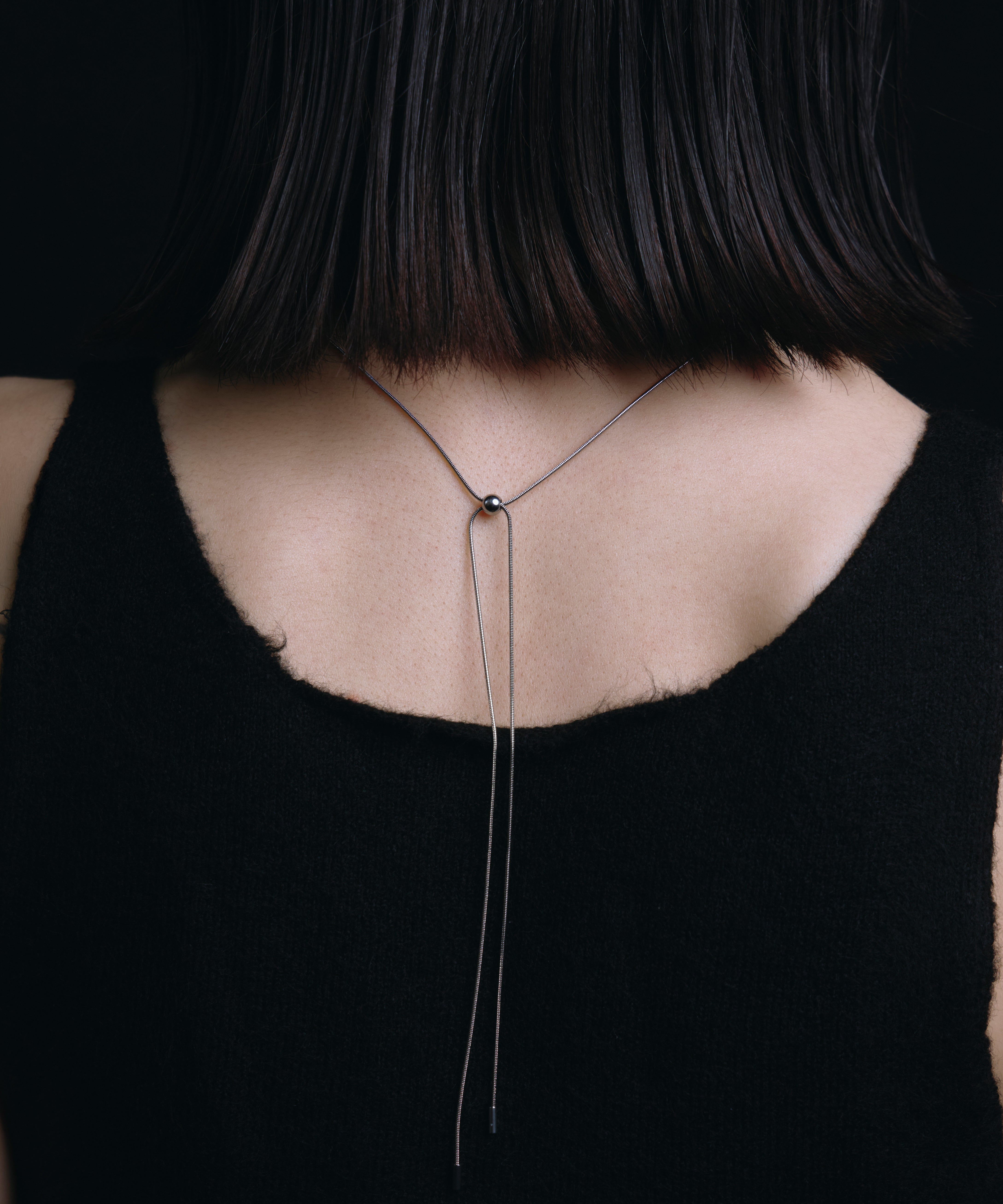 [展覽產品（預定四月底出貨）][銀色凹凸不平的頸圈項鍊