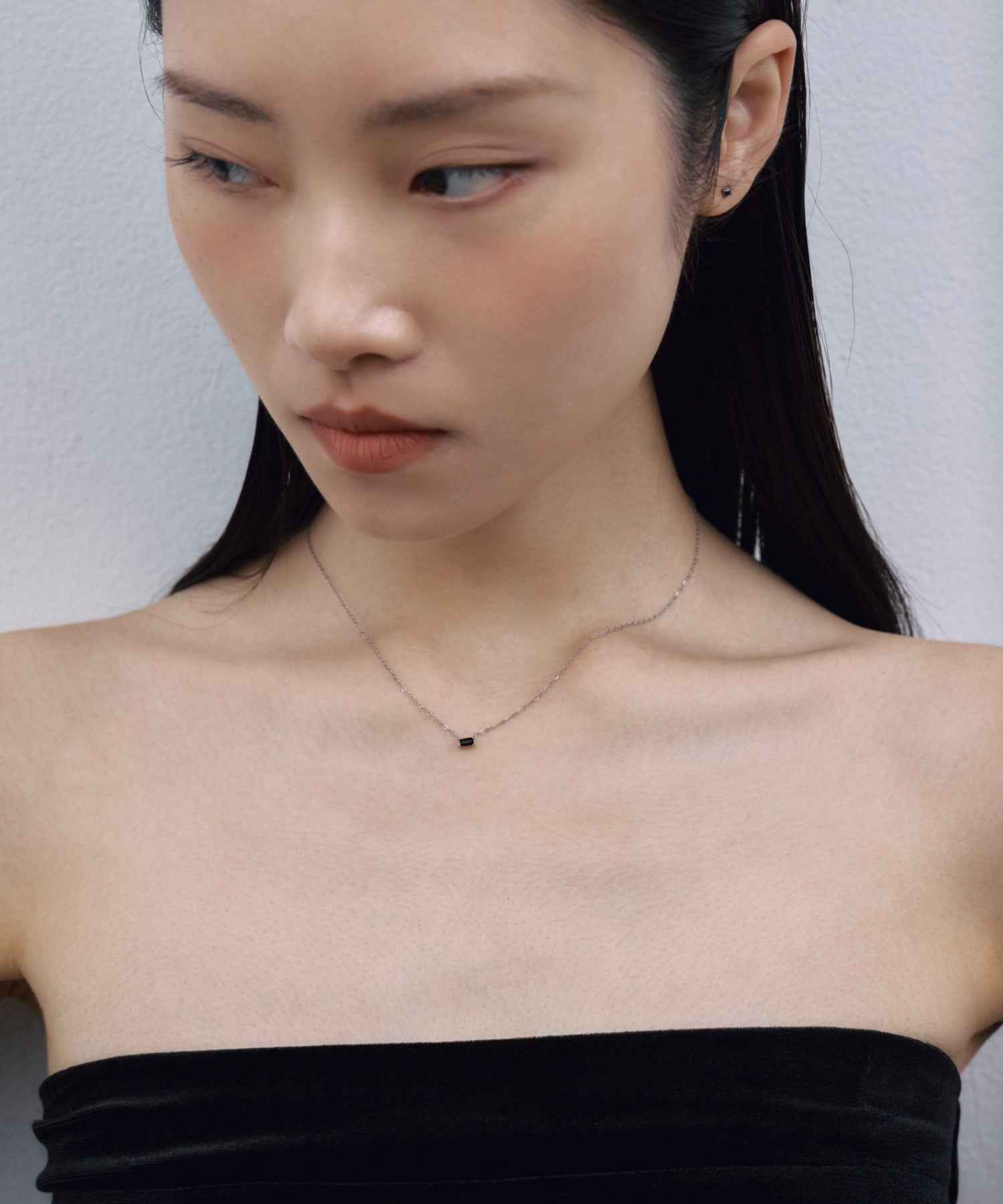 【展示会商品(9月下旬発送予定)】[シルバー]プティートエッジストーンネックレス