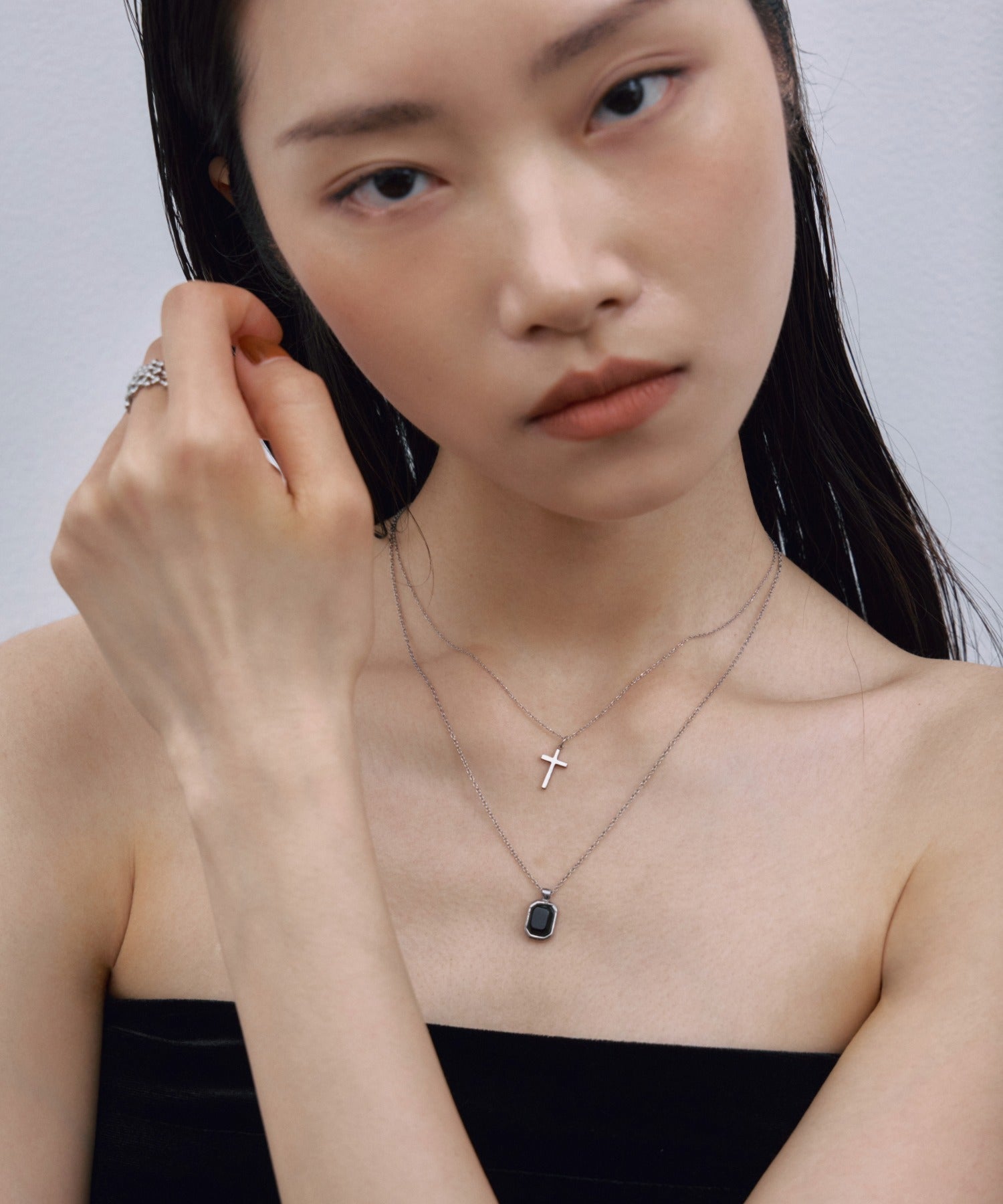 【展示会商品(9月下旬発送予定)】[シルバー]モダンストーンネックレス