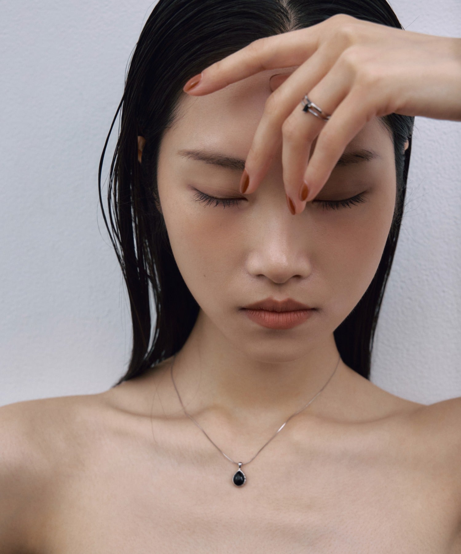 【展示会商品(9月下旬発送予定)】[シルバー]ドロップストーンネックレス