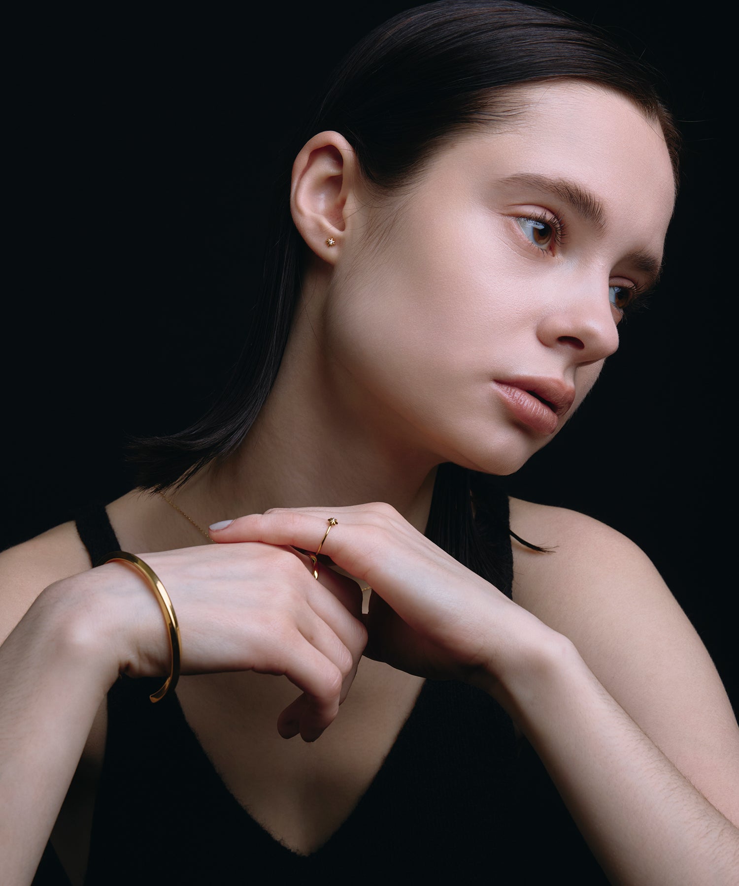 [展覽產品（預定四月底出貨）][金色] 雕塑扭繞手鐲