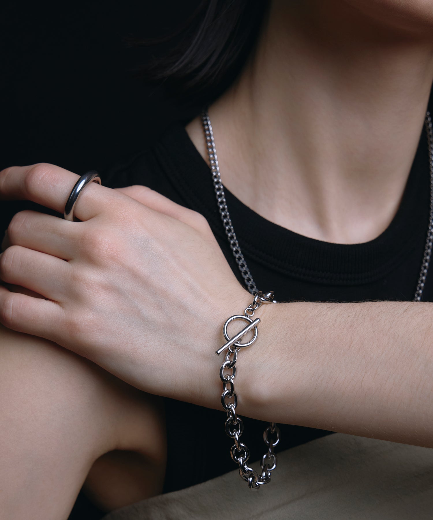 [展覽產品（預定四月底出貨）][銀色多面鏈條曼特爾手鍊