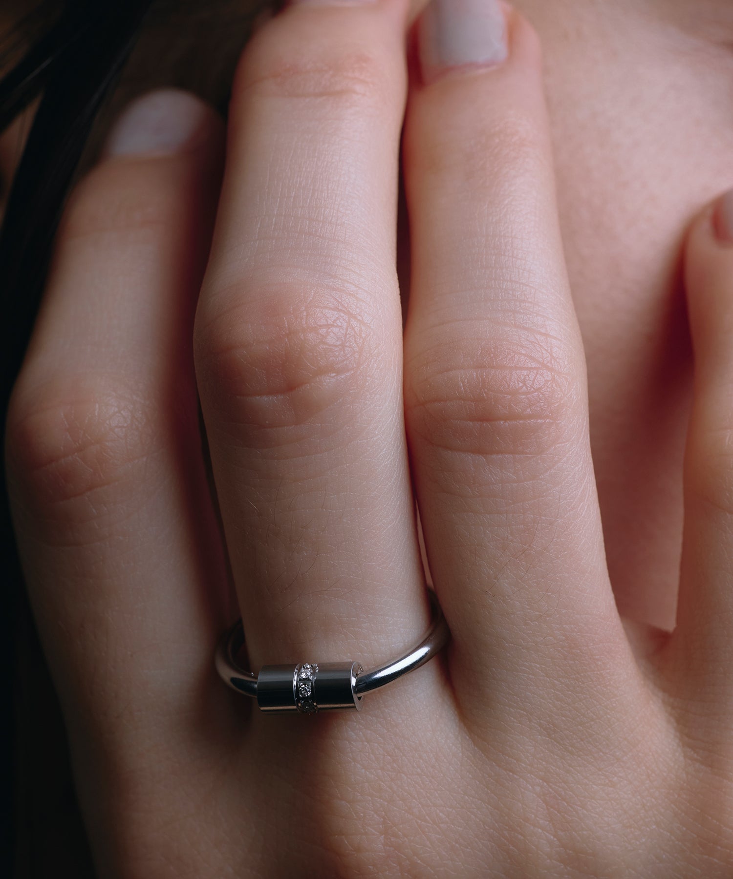 [シルバー]ジルコニアループリング