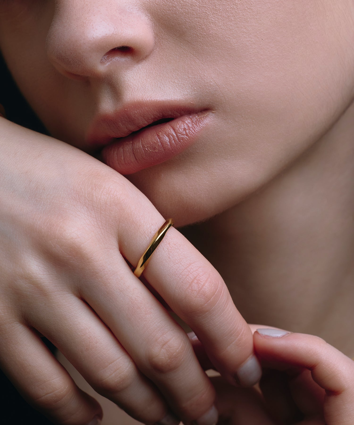 [ゴールド]スカルプトツイストリング