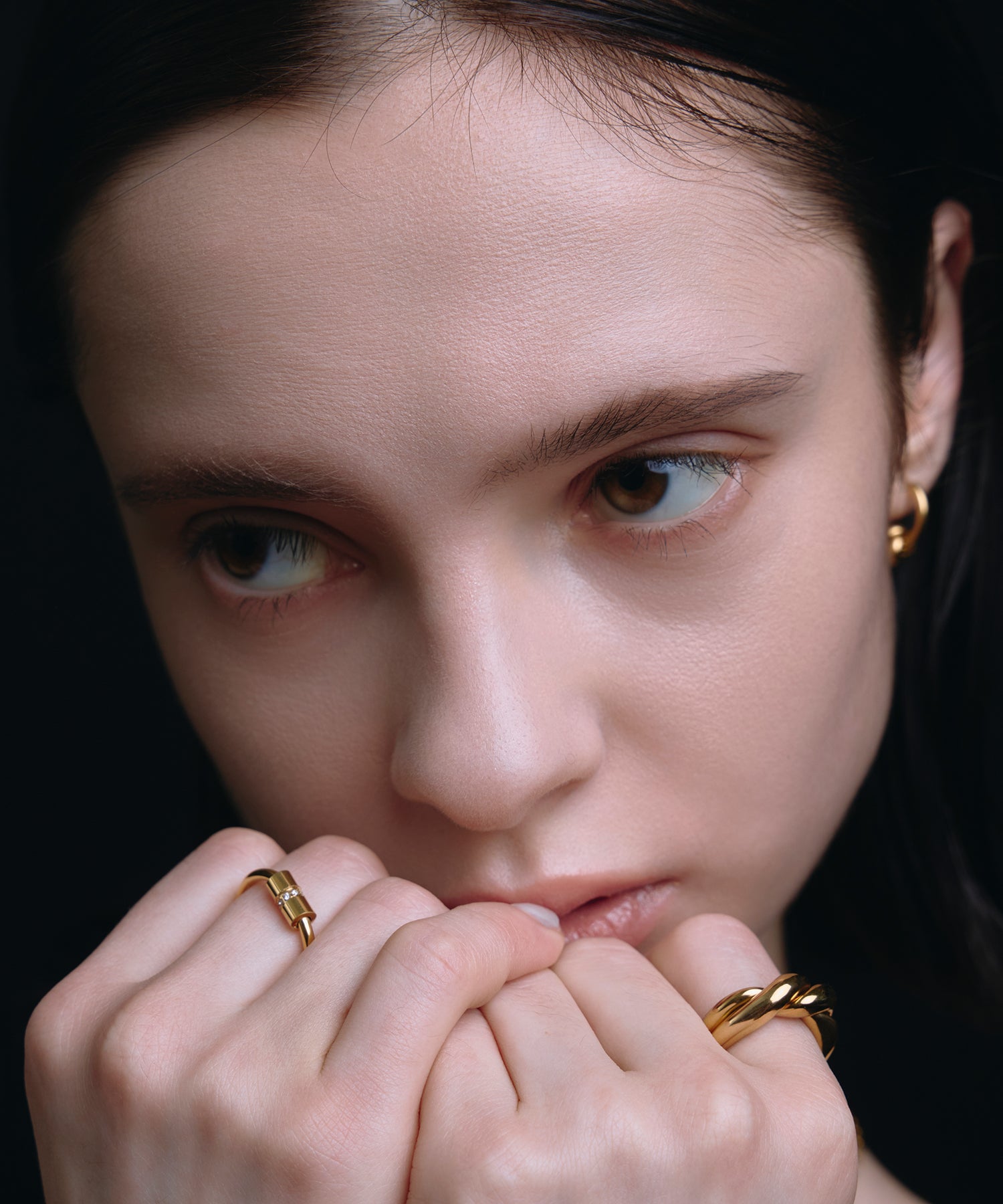 [展覽產品（預定四月底出貨）][金] 扭曲雙環