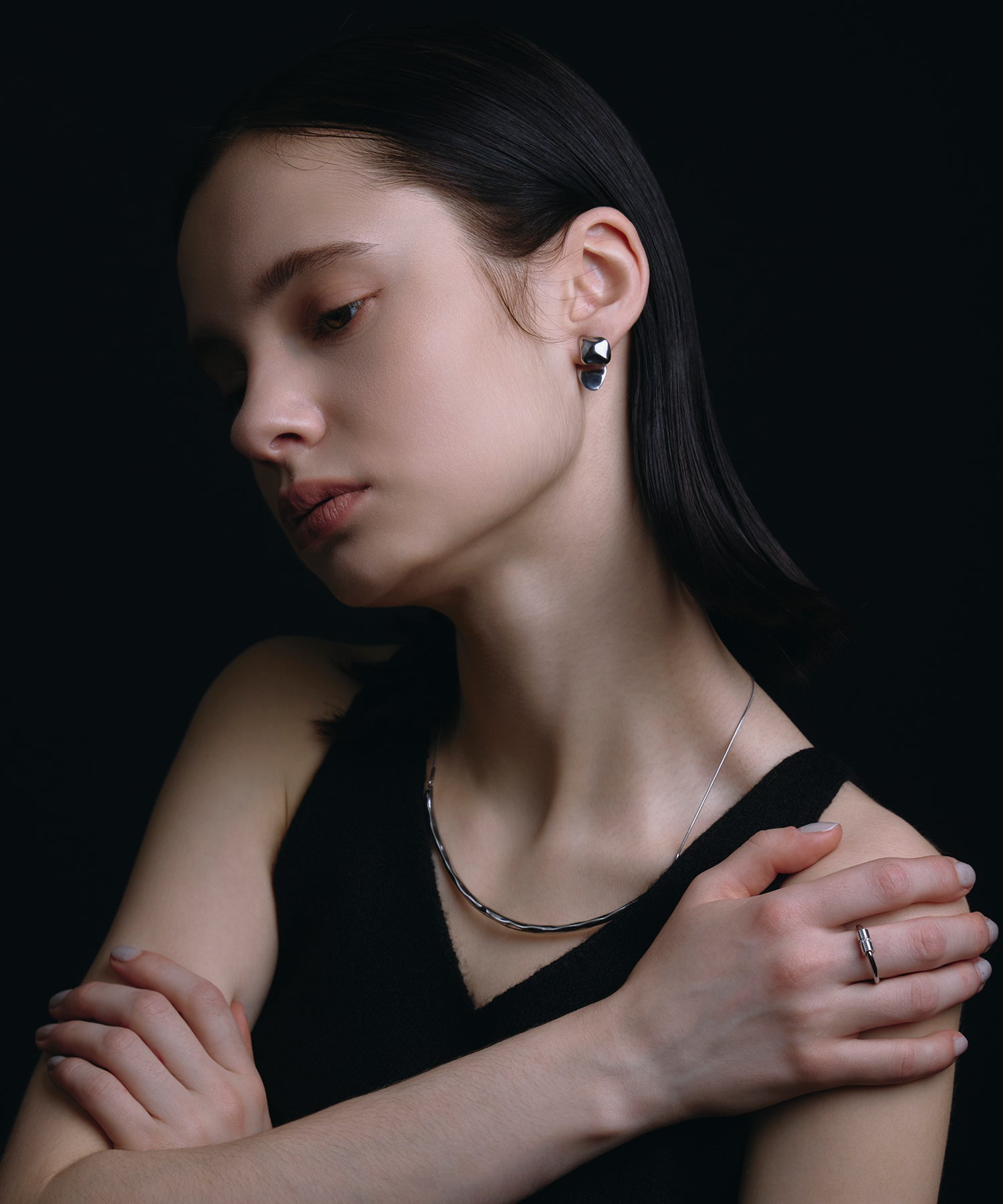 【展覽會商品（預計4月下旬出貨）】[銀色]扣環藝術耳環