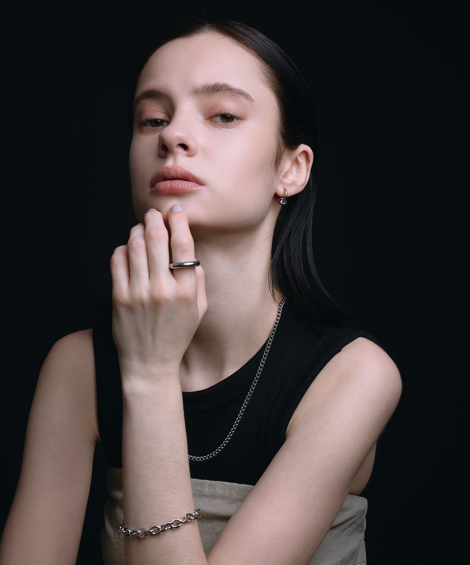 [展覽產品（預定四月底出貨）][銀色螺旋迷你圈形耳環