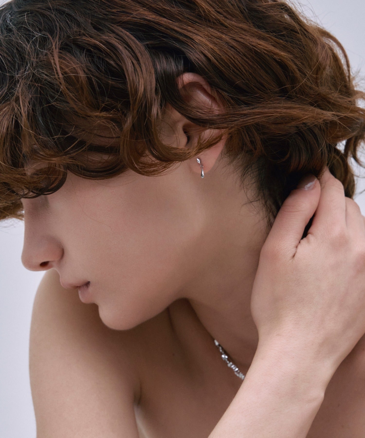 [シルバー]スタッズドロップピアス