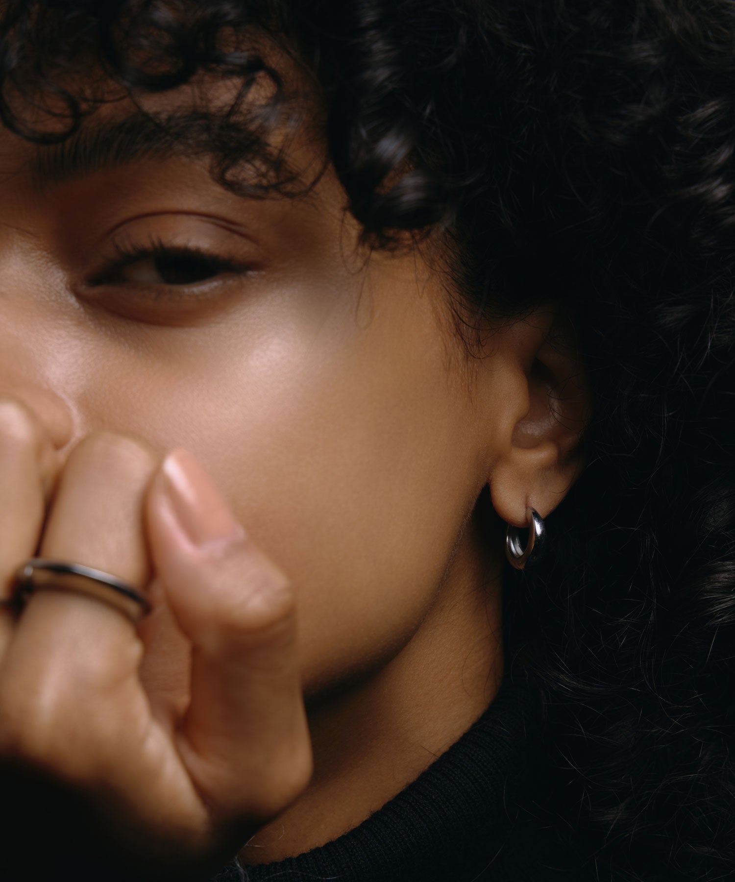 [シルバー]ドロップフープピアス