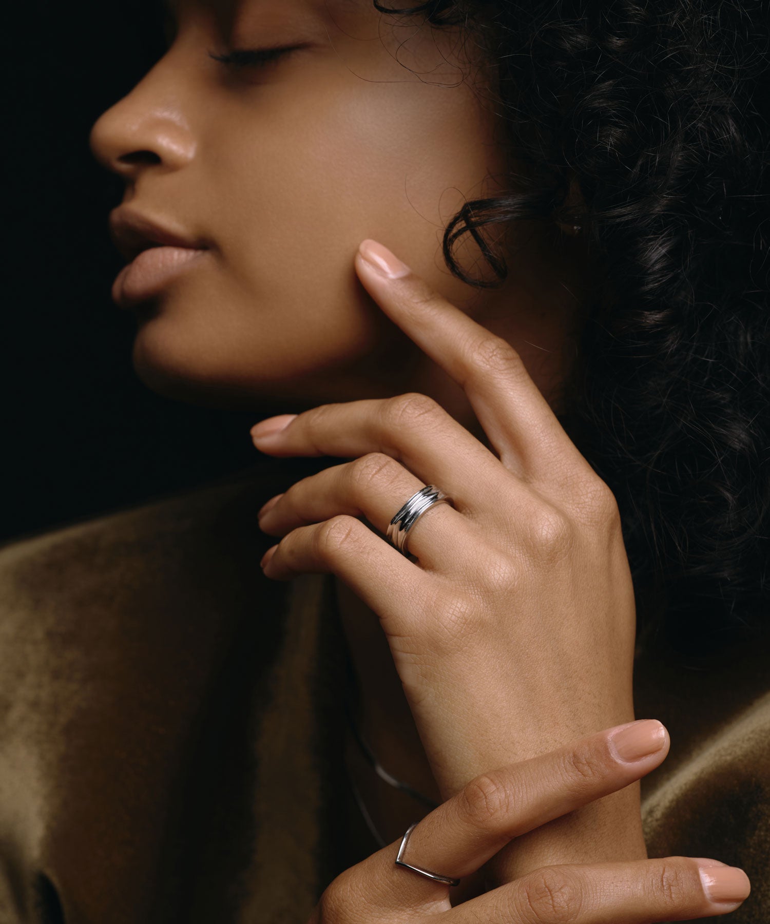 [銀色] 銳邊線戒指