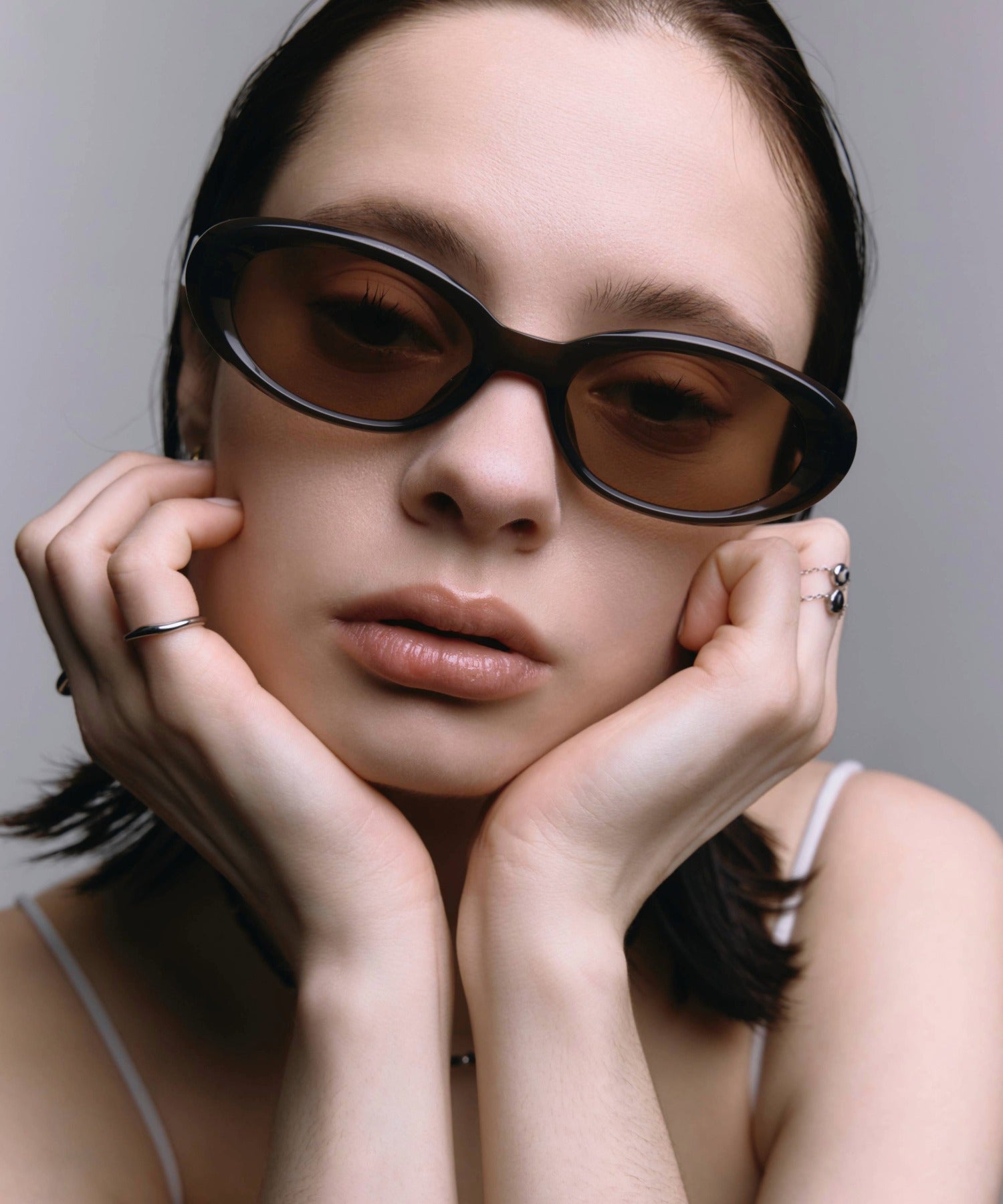 [オリーブ]オーバルアセテートフレーム