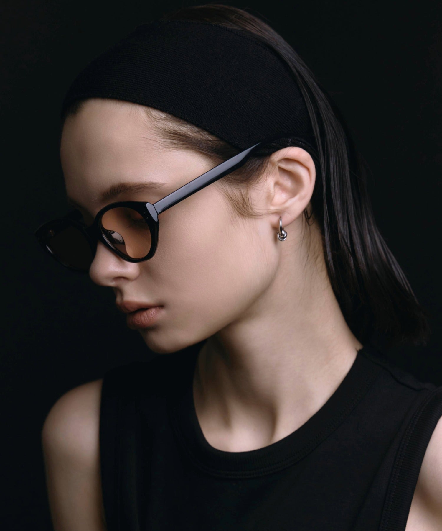 [ブラックxベージュ]カラーレンズキャットフレーム