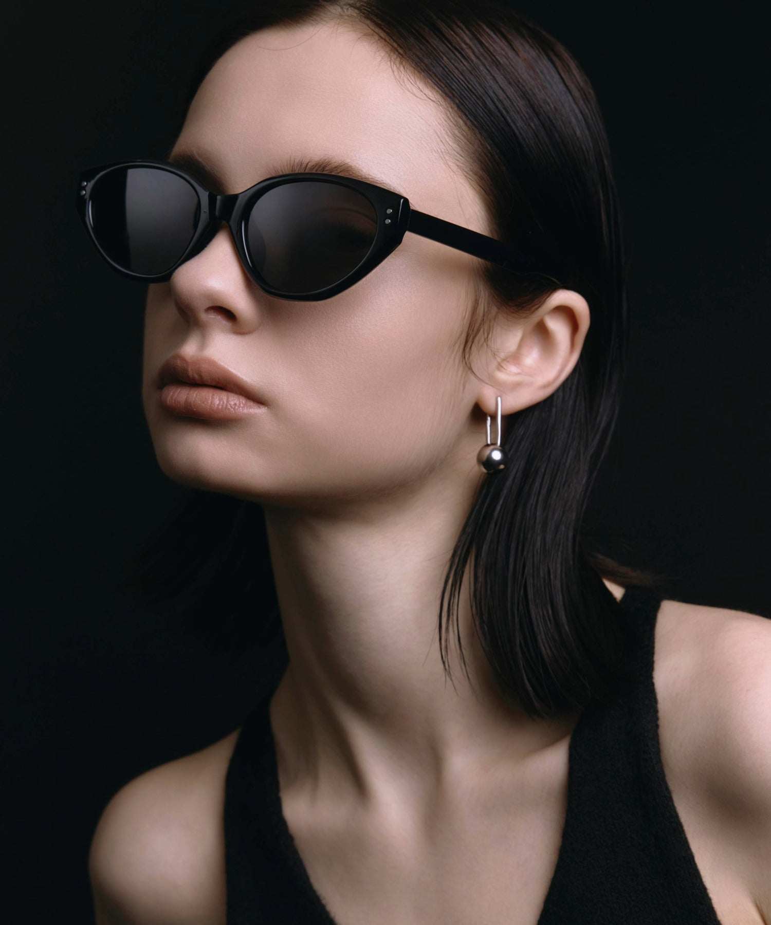 [ブラックxブラック]カラーレンズキャットフレーム