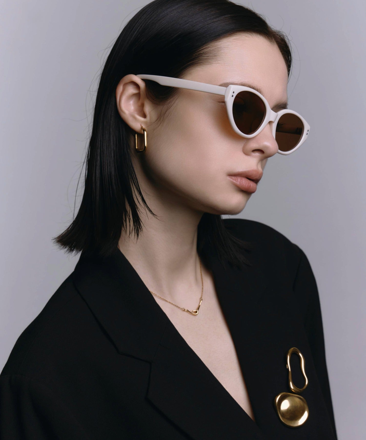 [ホワイト]カラーレンズキャットフレーム