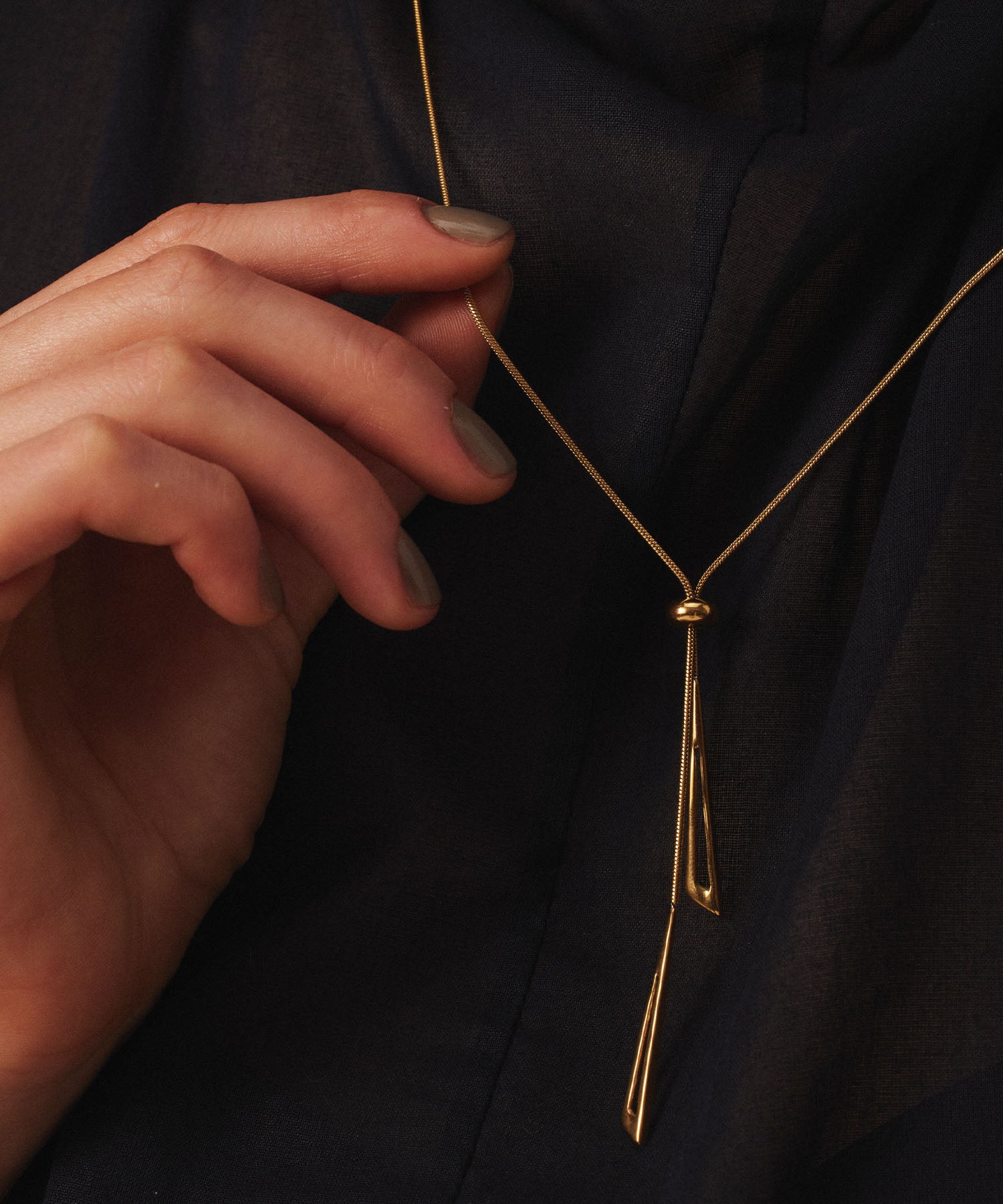 mocalittle emblem ダイヤトライアングルラリエットK18 little emblem ダイヤ トライアングルラリエット K18ピアス 通販