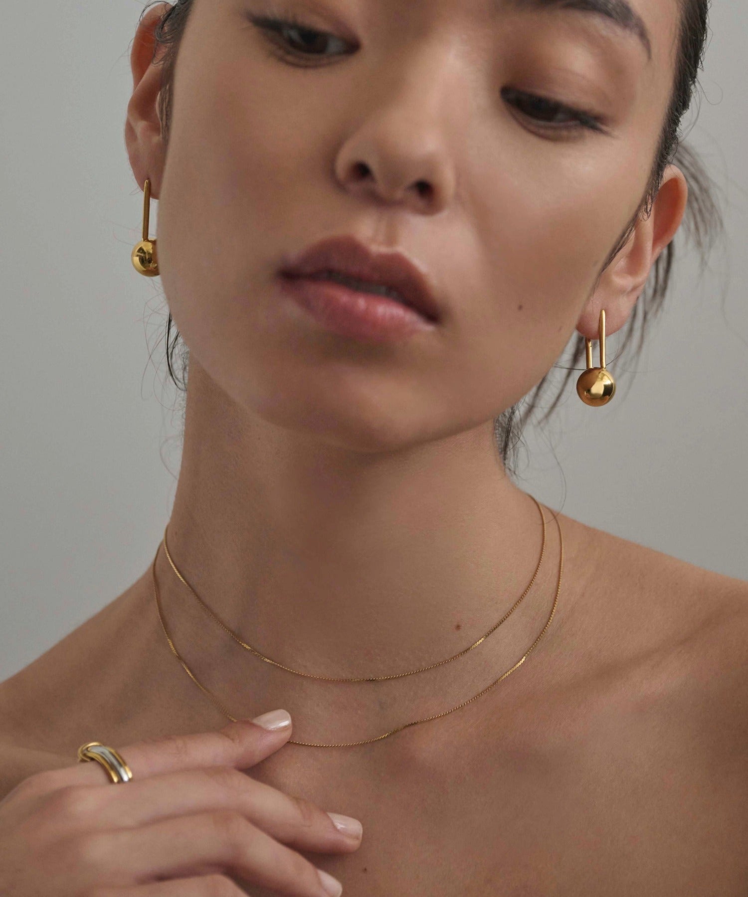 ゴールド]パイプビーズネックレス