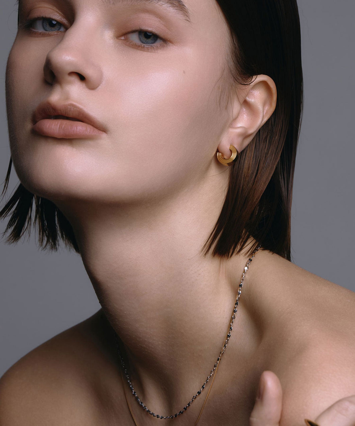 [ゴールド]インダストリアルサークルミニピアス