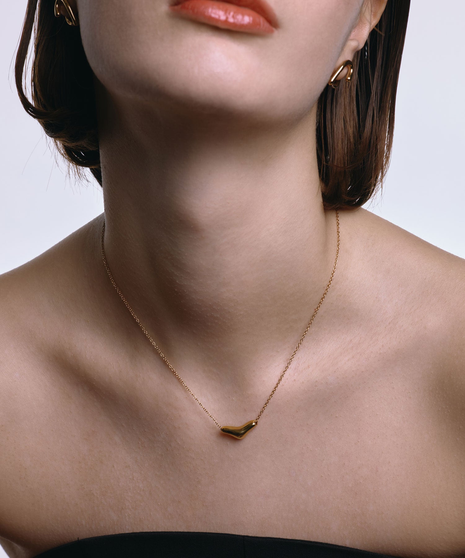 ゴールド]リキッドドロップネックレス