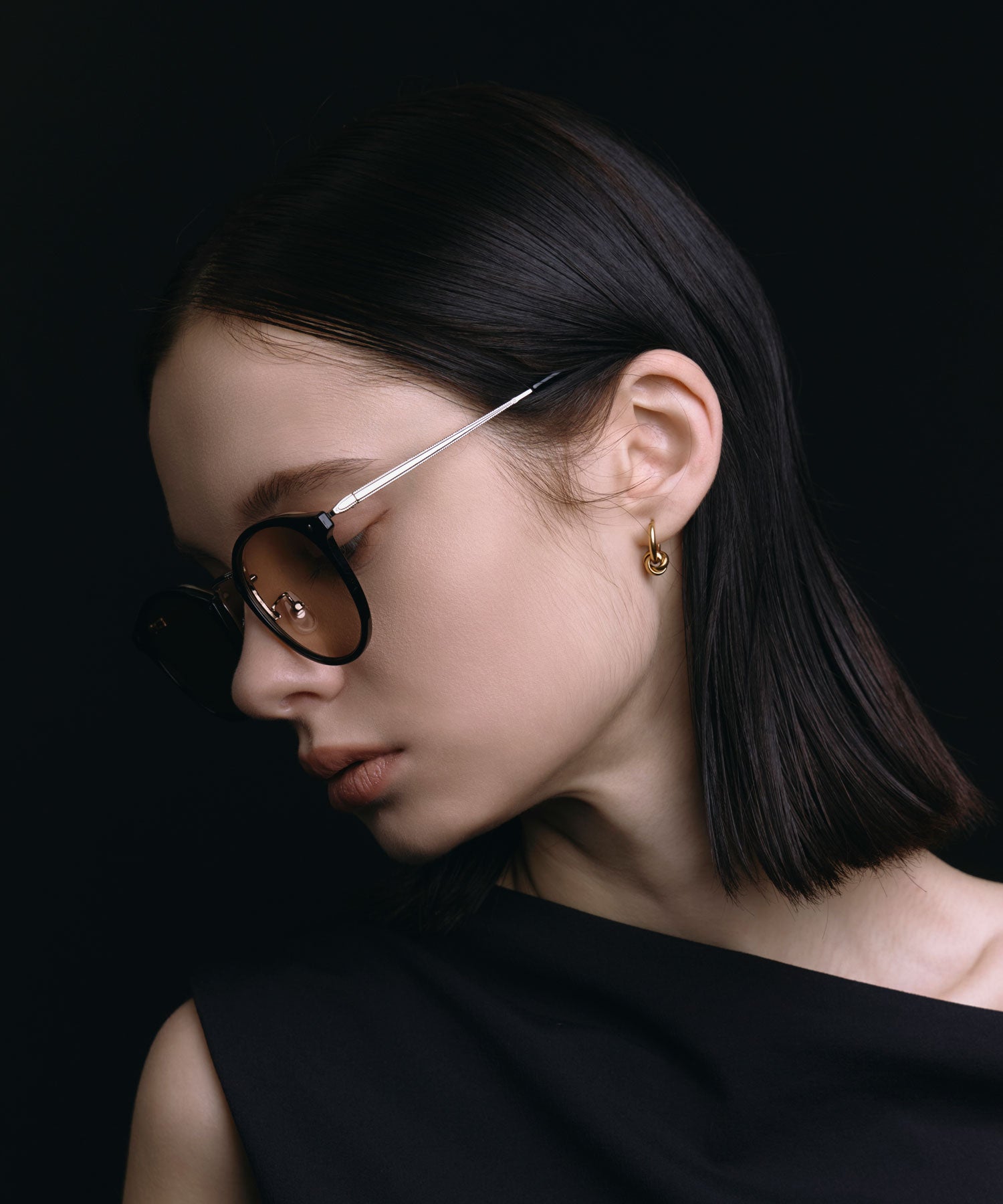 [ブラックxベージュ]メタルコンビボストンフレーム