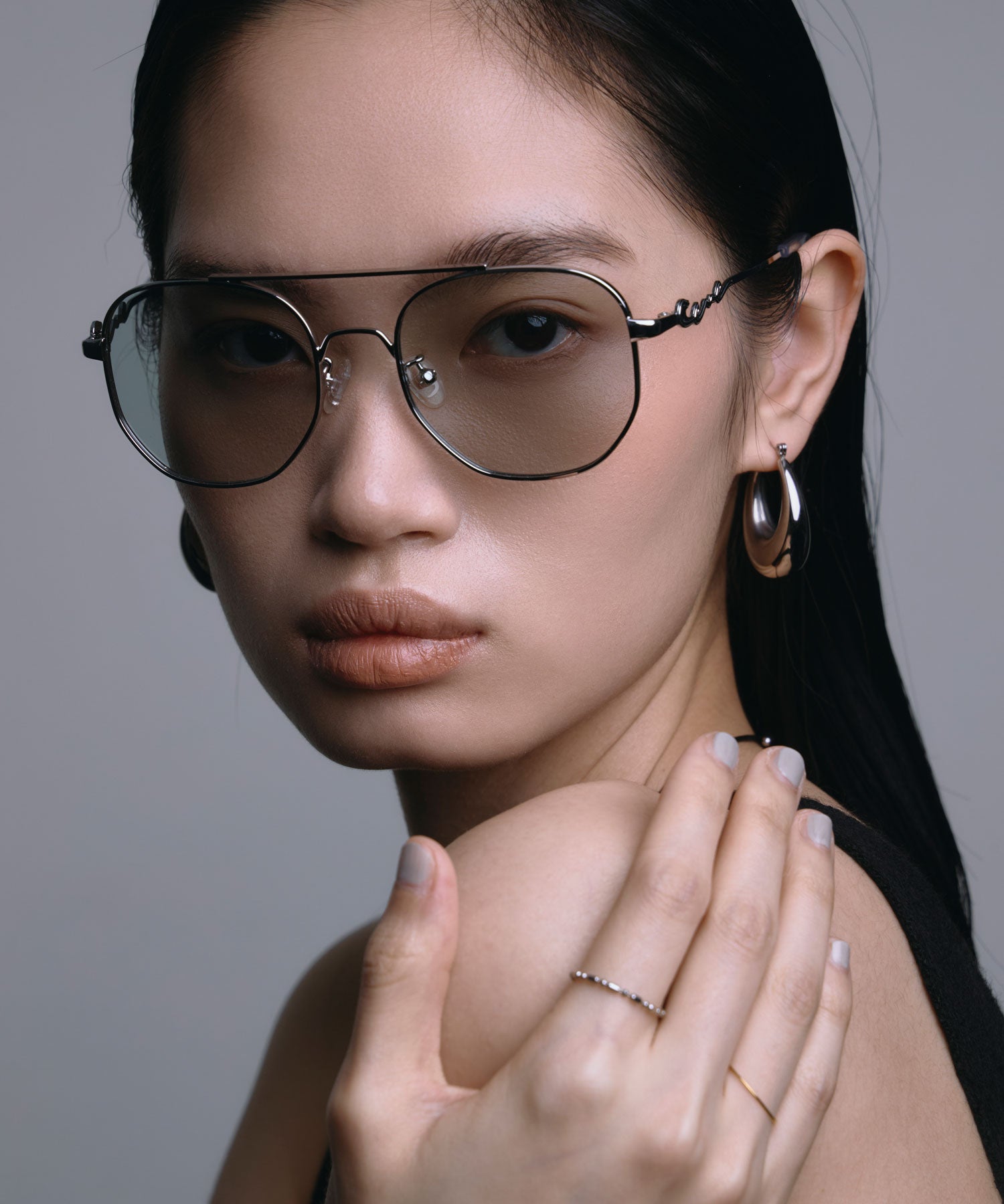 [グレー]メタルティアドロップアイウェア