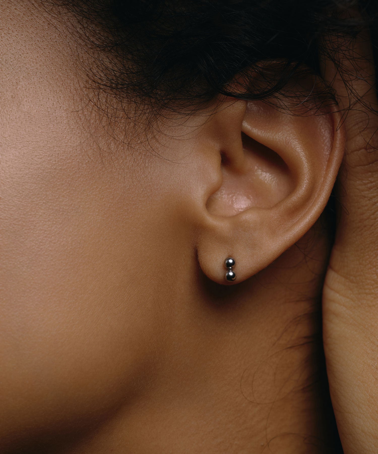 [銀色]迷你球形耳環 