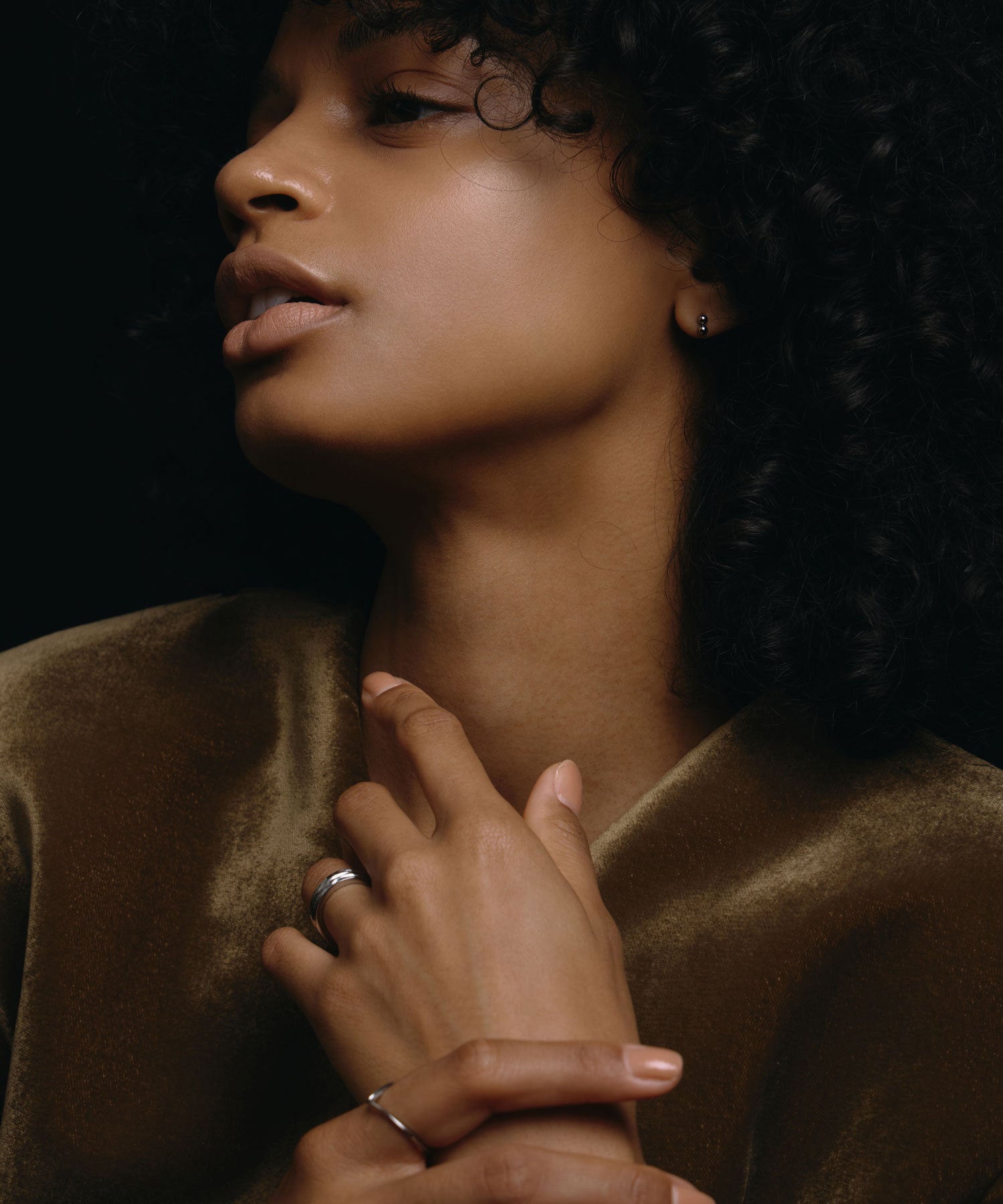 [銀色]迷你球形耳環 