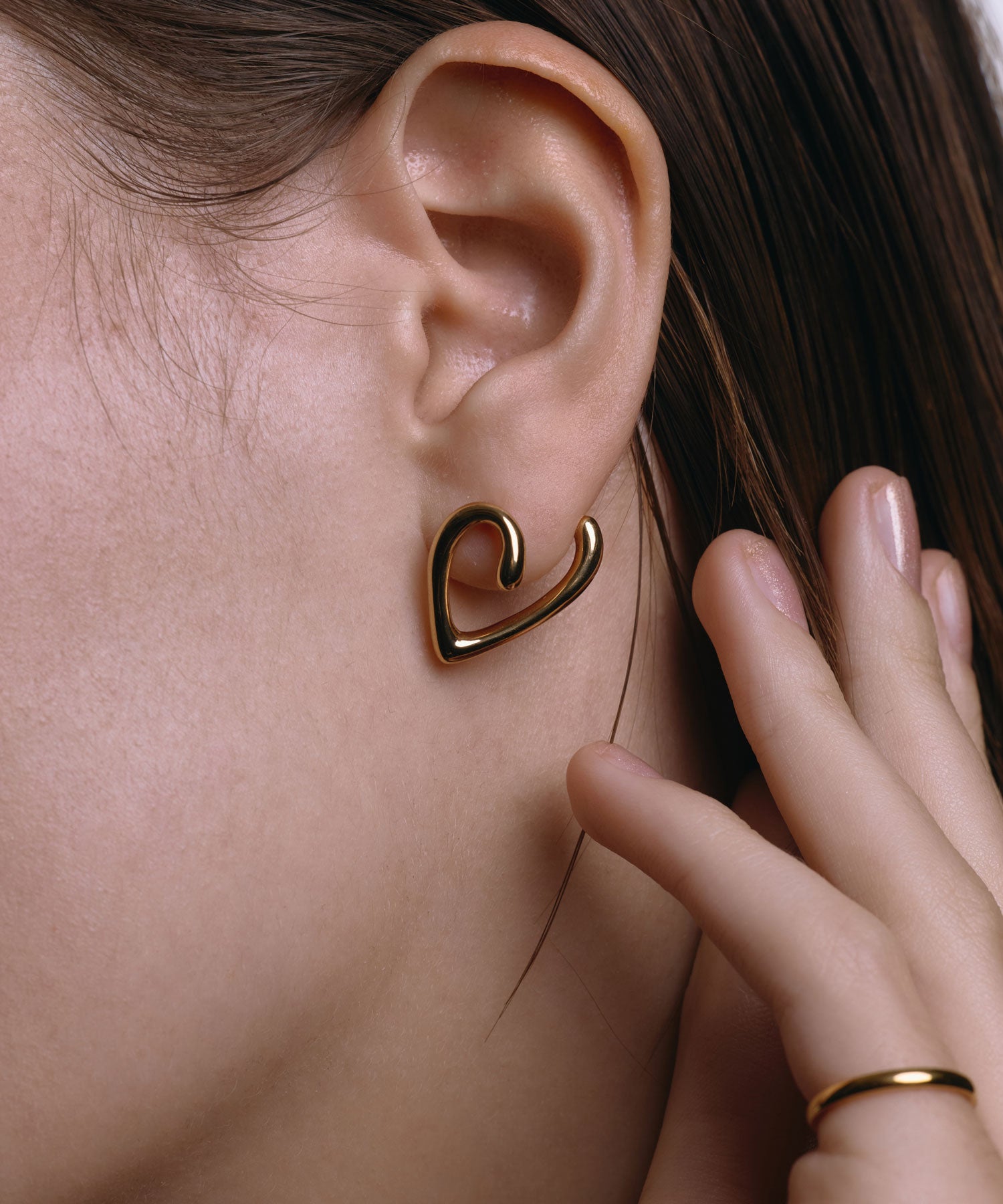 ゴールド]ニュアンスハートピアス