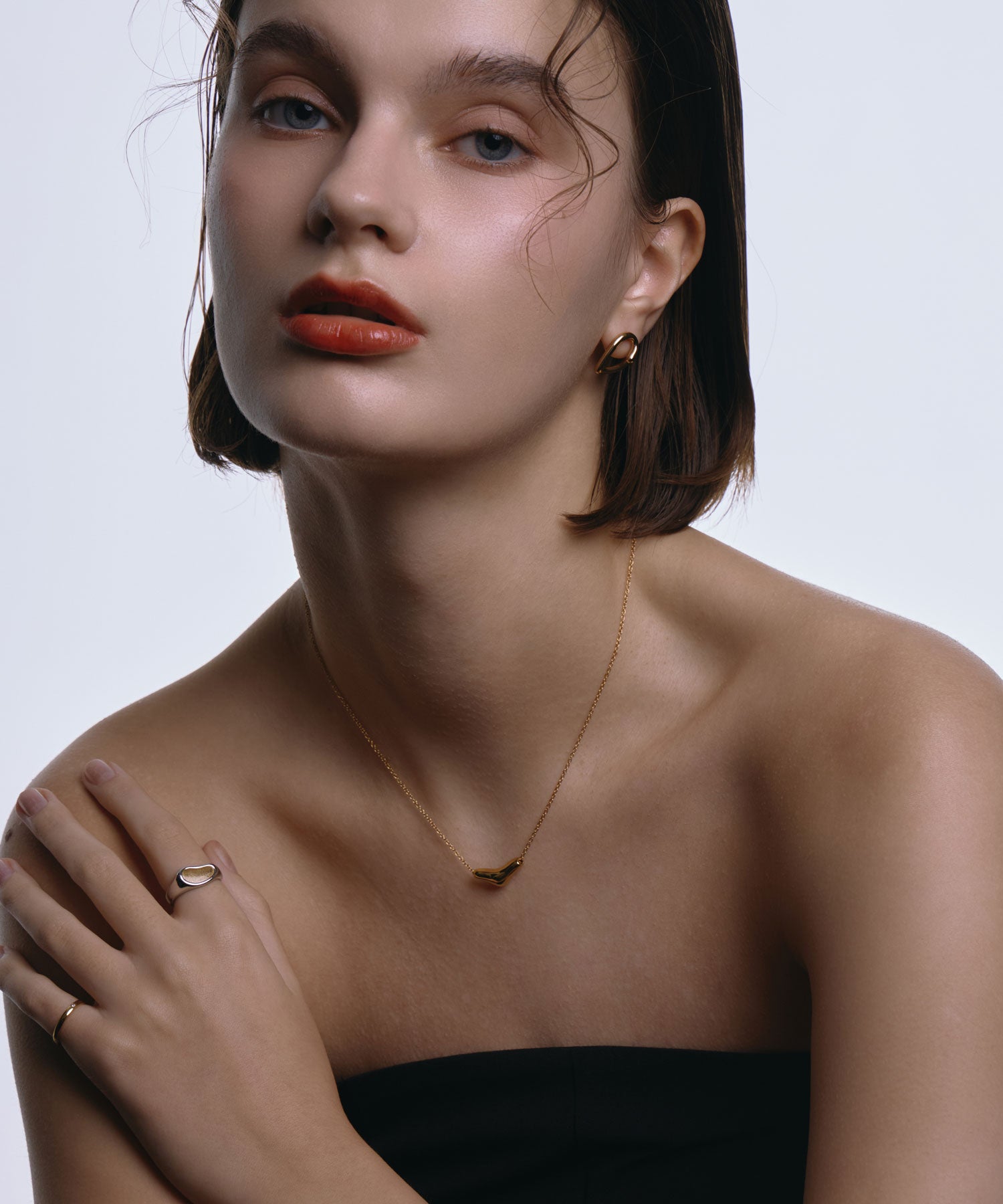 [ゴールド]ニュアンスハートピアス