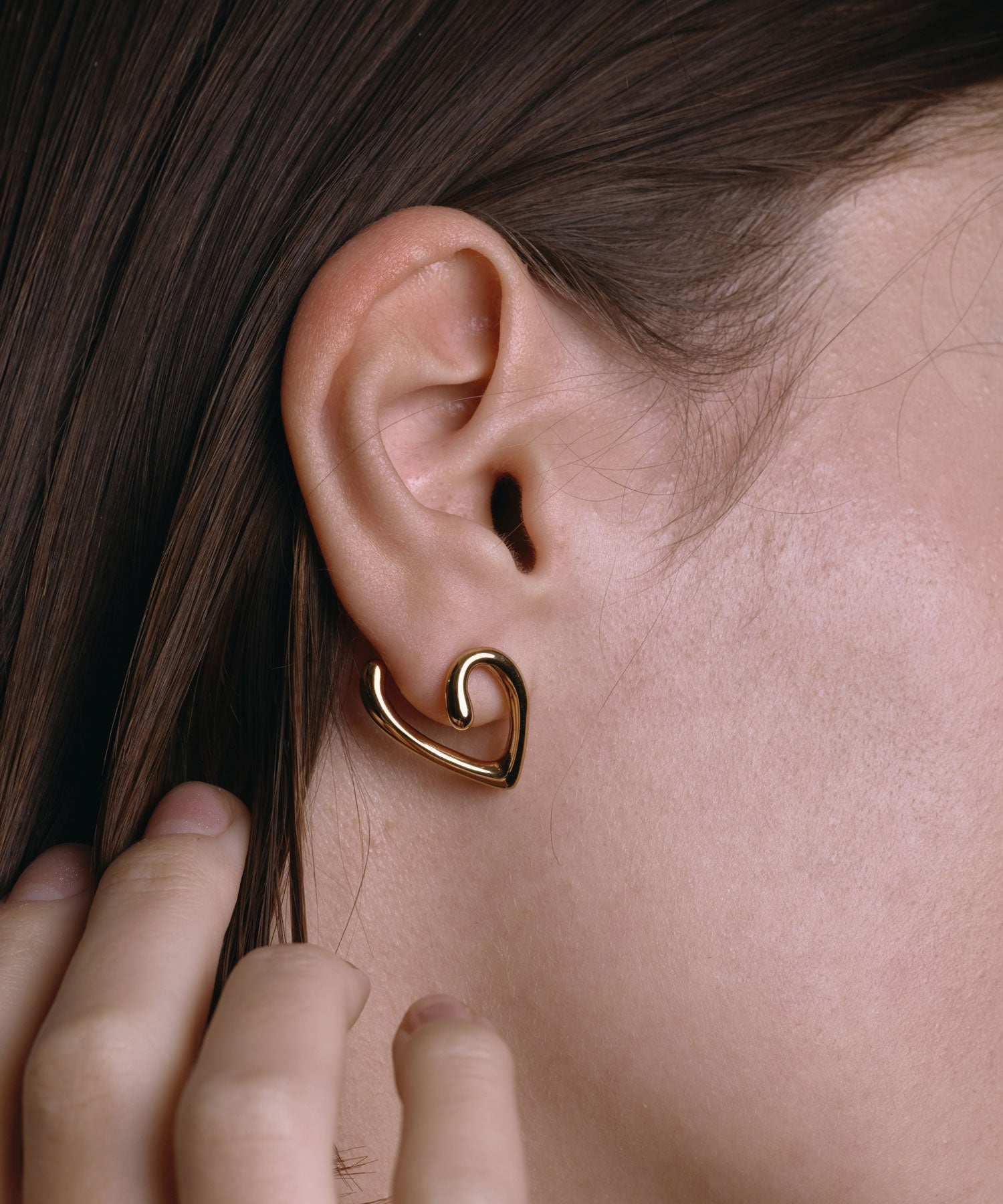 [ゴールド]ニュアンスハートピアス