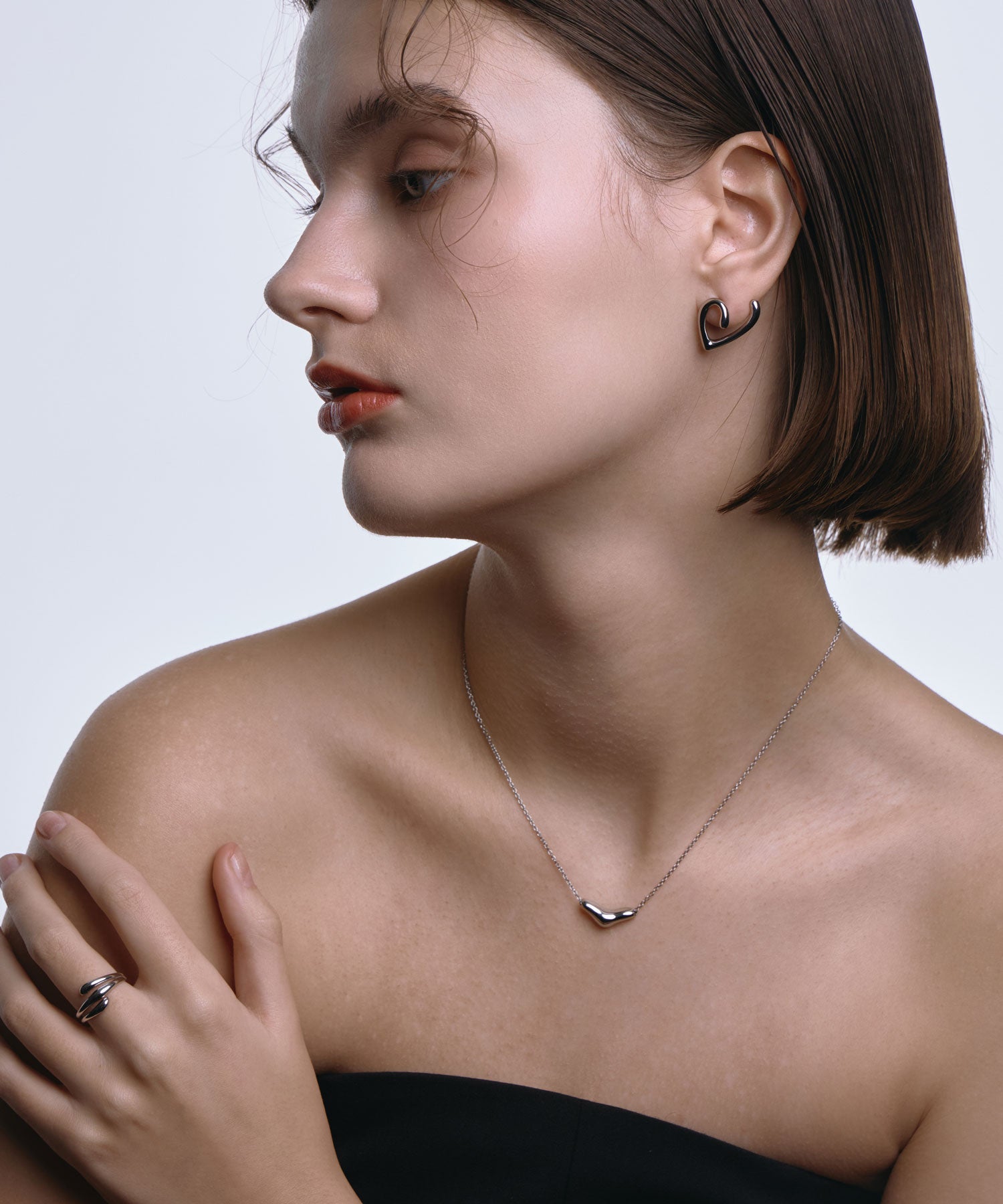 [シルバー]ニュアンスハートピアス